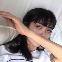 骑自行车的送信员